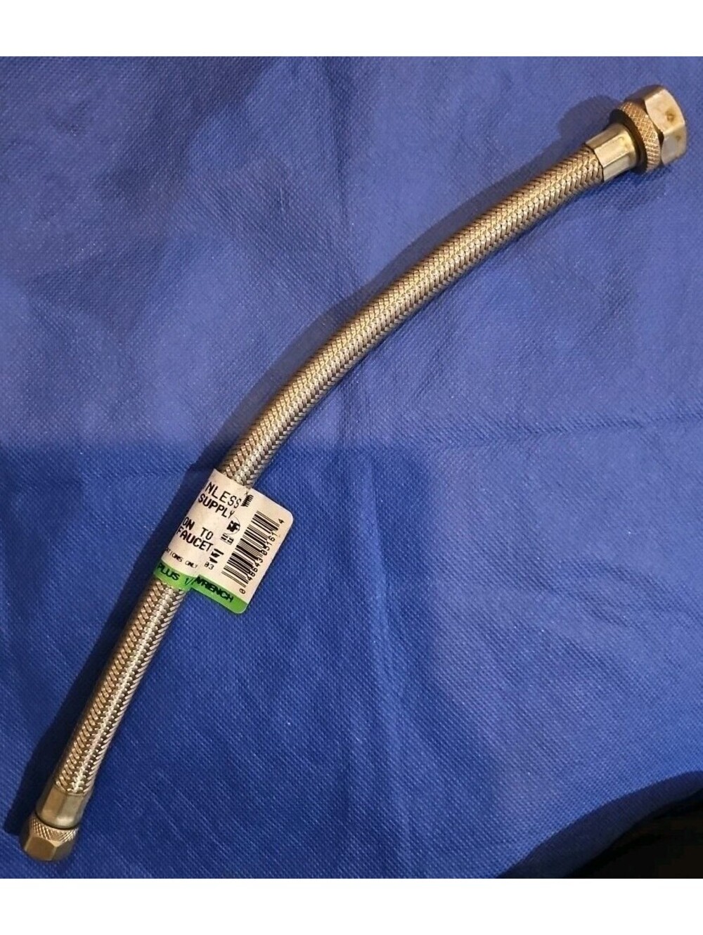 NEW ~ Watts Fip x 12-in Stainless Steel Flexible Faucet Supply Line.
